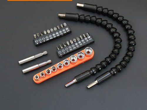 軟軸的作用是連接，是由軸管以及伸縮套還有萬向節(jié)組成的